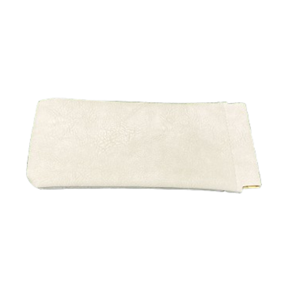 2025レザーマルチポーチ